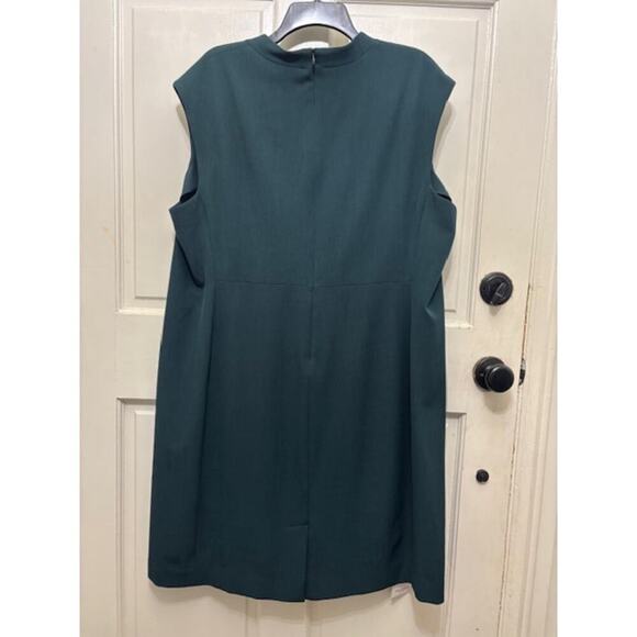 M.M. Lafleur Aditi 2.0 Dress Rainforest Green Plus Size 3XL V-Neck WonderTex NWT - Picture 3 of 9